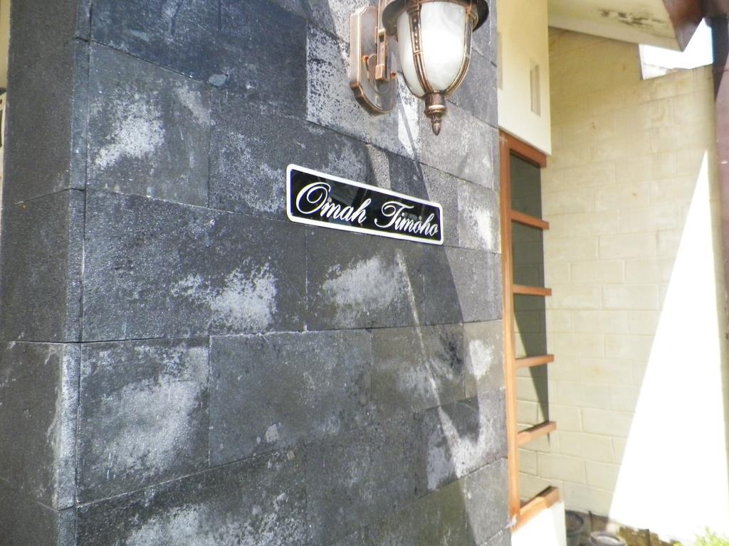 นดาเลม ตีโมโฮ Hotel ยอกยาการ์ตา ภายนอก รูปภาพ